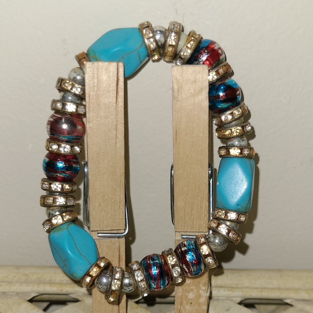Turquoise and Red Beaded Bracelet - Picture 2 of 5